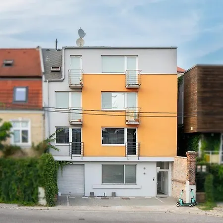 N15 Elegant Near Train Station With Ac Daire *