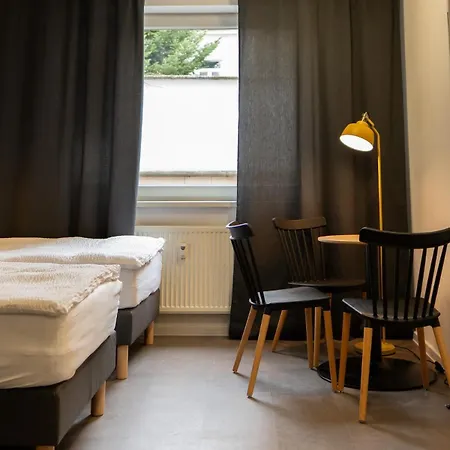 N15 Elegant Near Train Station With Ac Apartamento Bratislava