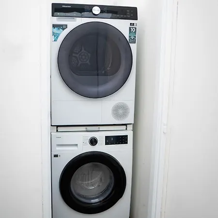 Apartamento N15 Elegant Near Train Station With Ac Bratislava