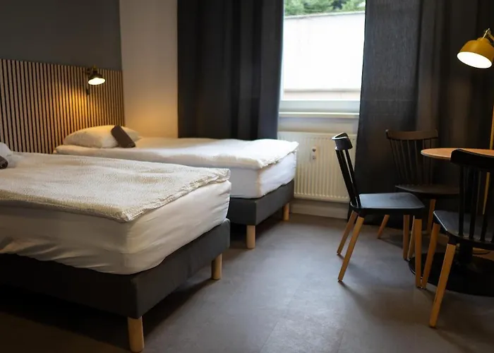 N15 Elegant Near Train Station With Ac * ברטיסלאבה