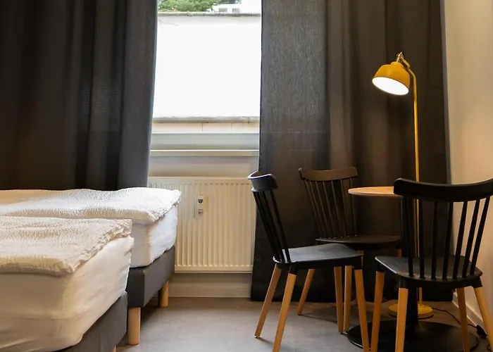 N15 Elegant Near Train Station With Ac דירה ברטיסלאבה